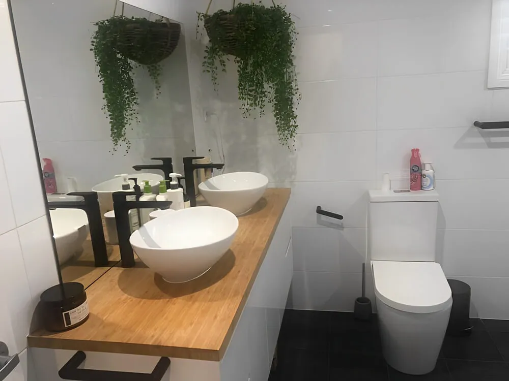 spotless comfort room clean up